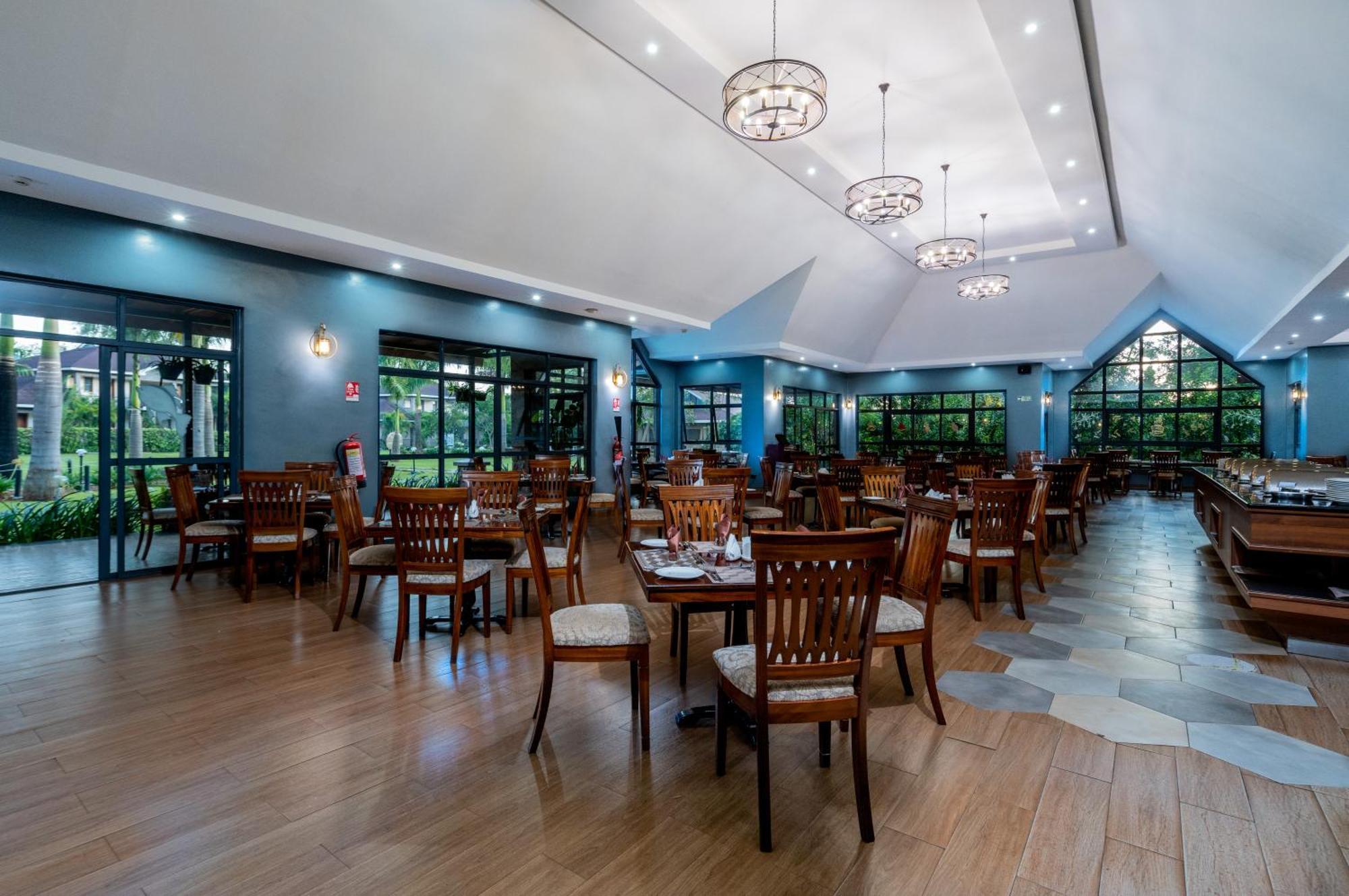 Ciala Resort Hotels In Kisumu Extérieur photo